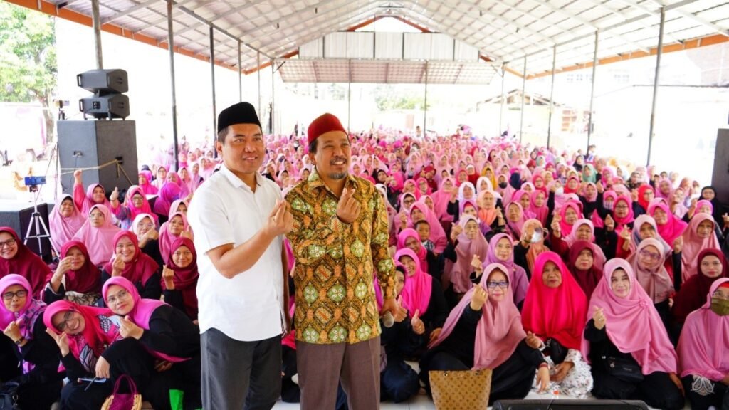 Hendra Setiawan Sampaikan Pesan dalam "Tabligh Akbar Majelis Taklim Al Hilal se-Kecamatan Cibiru"