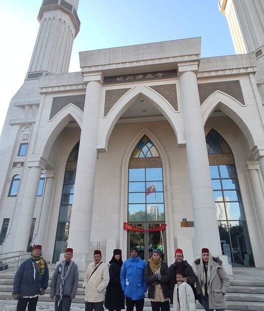 Berbagi Pengalaman Silaturahmi dan Sholat di Masjid Hangzhou